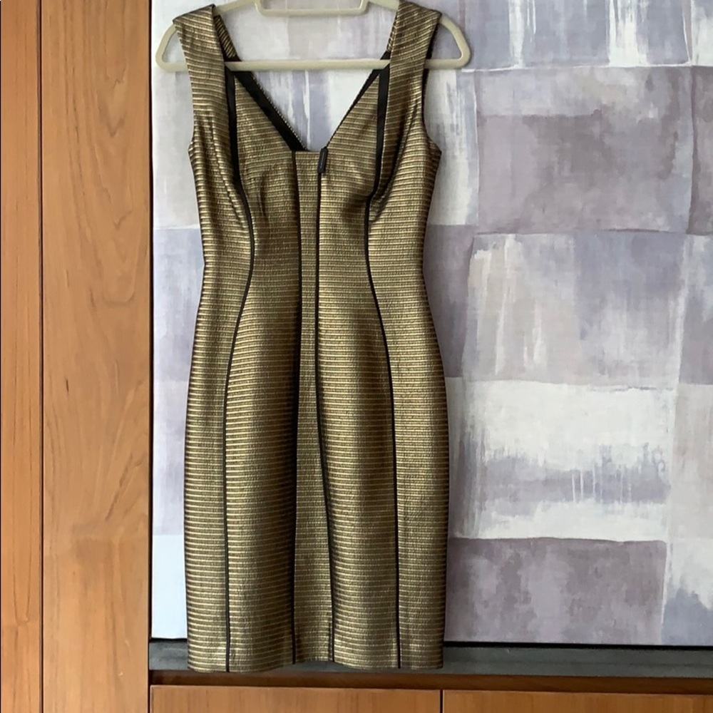 Elie Tahari gold Sz 0 cocktail dress NWT
